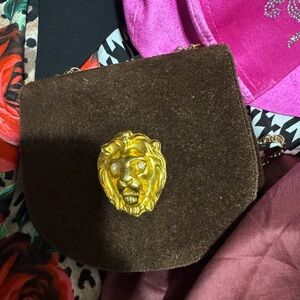 Triangle brown vintage style mini bag